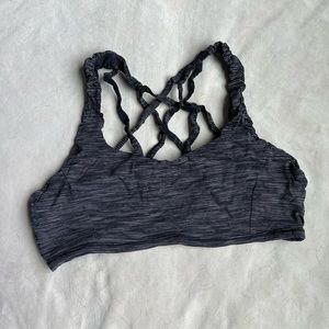 Lululemon “Free To Be” bra
